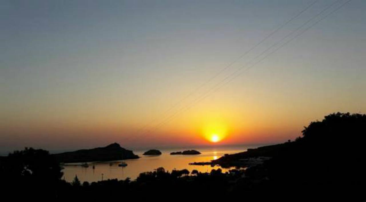 Aphrodite White Studios Lindos Екстер'єр фото